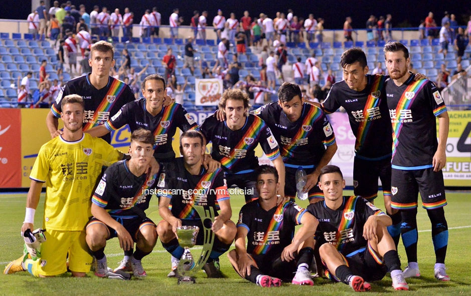 包含雷加内斯客场击败对手,继续保持不败战绩的词条 包含雷加内斯客场击败对手,继续保持不败战绩的词条