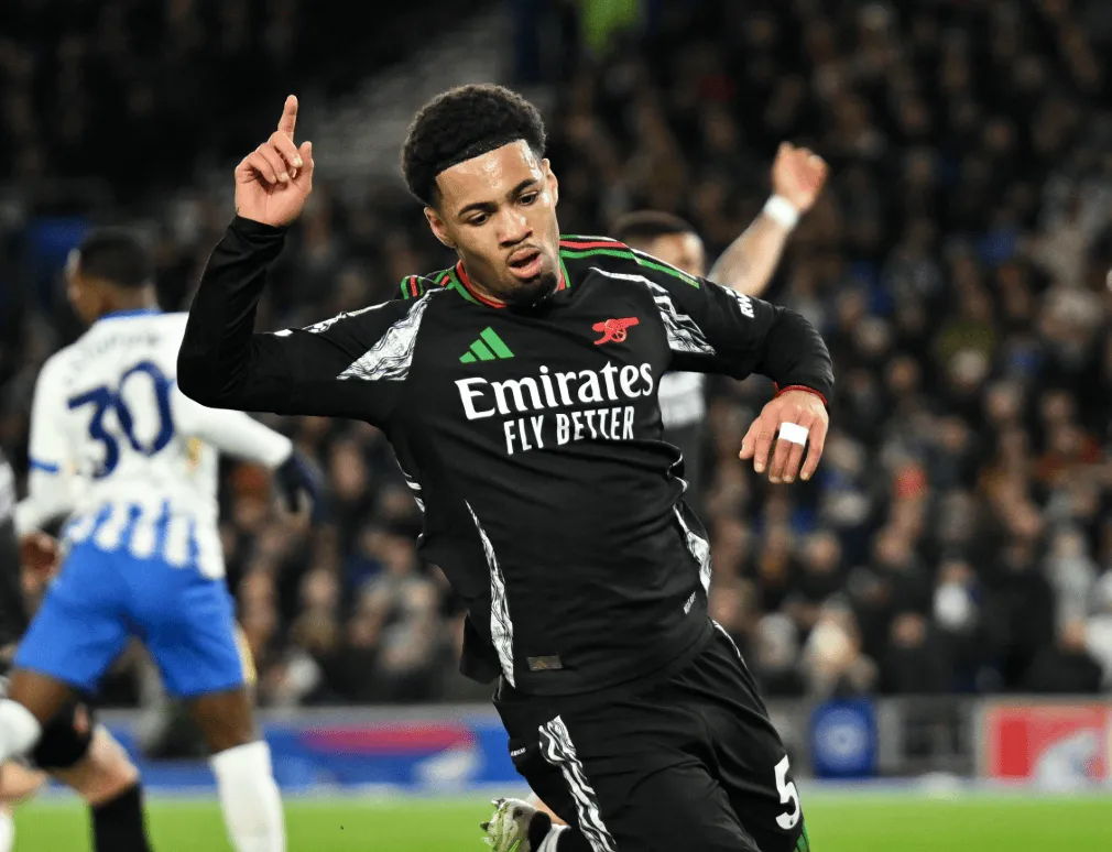 关于阿森纳战绩不佳,教练组加紧研究对策的信息 关于阿森纳战绩不佳,教练组加紧研究对策的信息