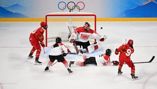 巴西队闪电进球绝杀对手，晋级形势占优的简单介绍