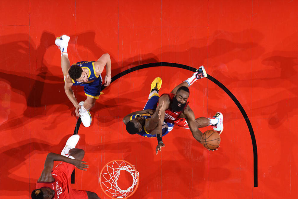 关于永不言败！火箭队成功逆转，晋级季后赛的信息