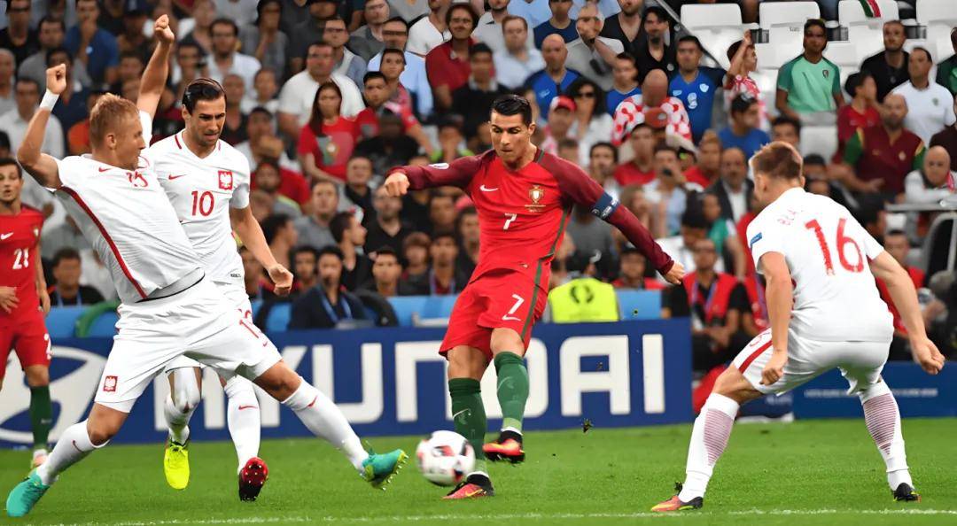 波兰国家队在欧国联中开门红