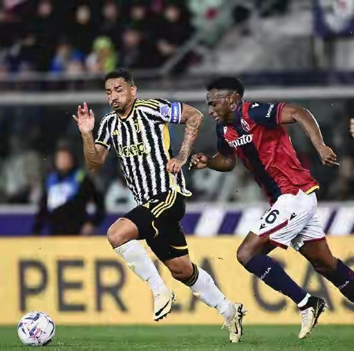 aoa体育直播-尤文圆梦晋级四强，意甲之光