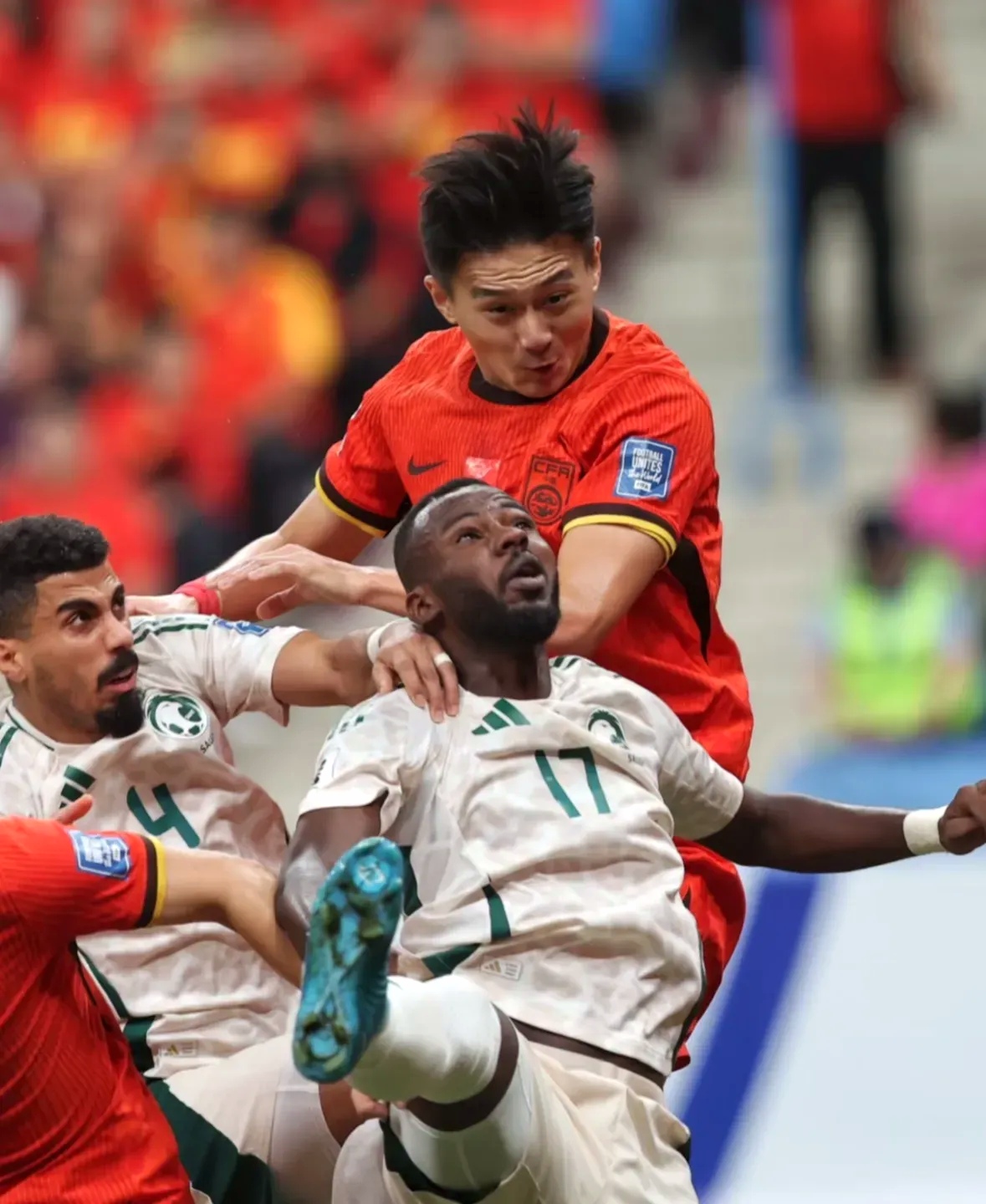 aoa体育教练-人和客场被建业绝杀，连败局势令球迷焦虑