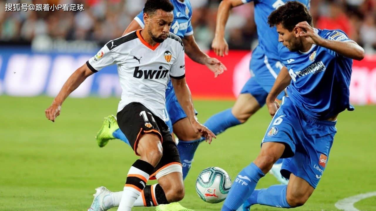 关于瓦伦西亚与马赛展开激烈较量，决定出线名额的信息