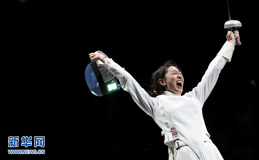 包含苏丹击剑选手重斩将军，扬名立万的词条