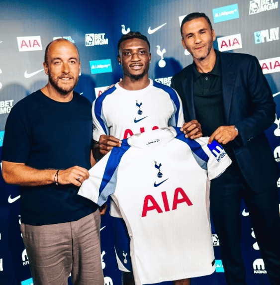 aoa体育官网-包含热刺签下南美新星，锋线进攻势如破竹的词条