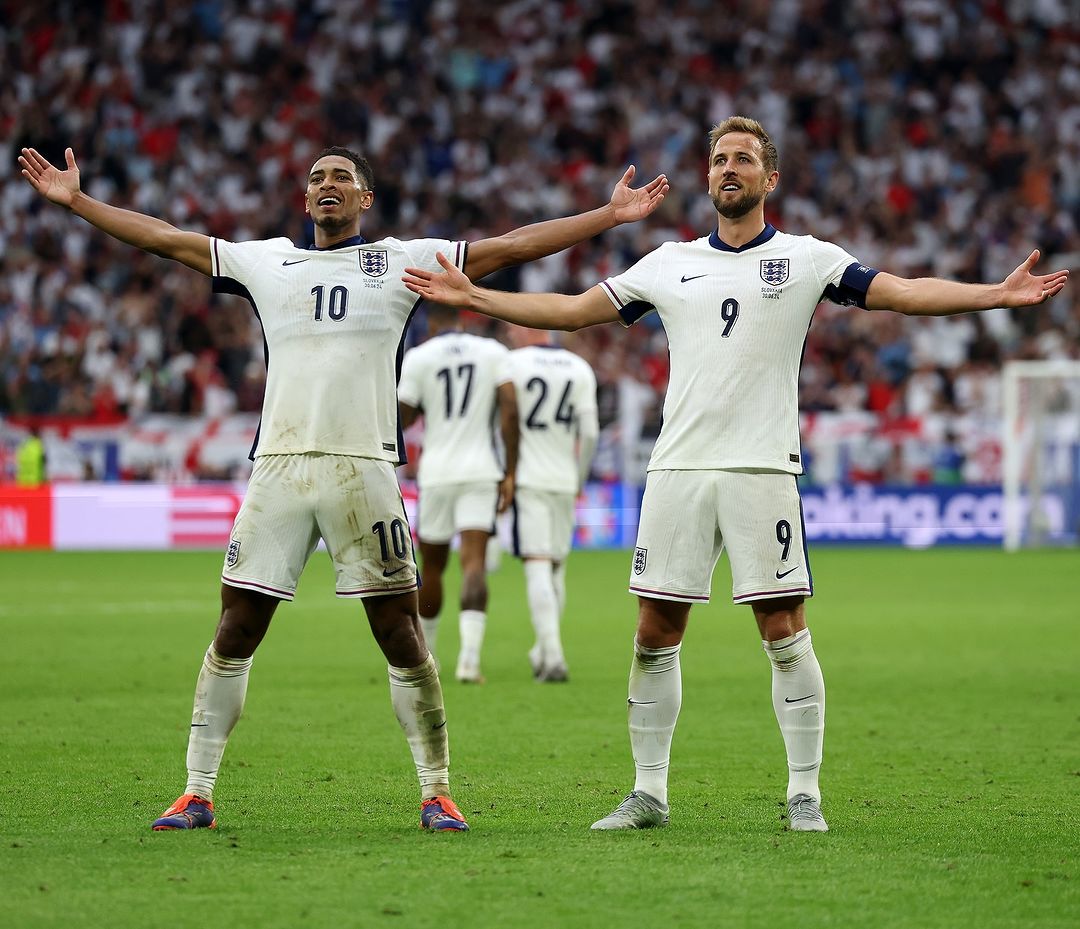 关于斯洛伐克队在欧国联比赛中遇到困境，球员需要调整心态的信息